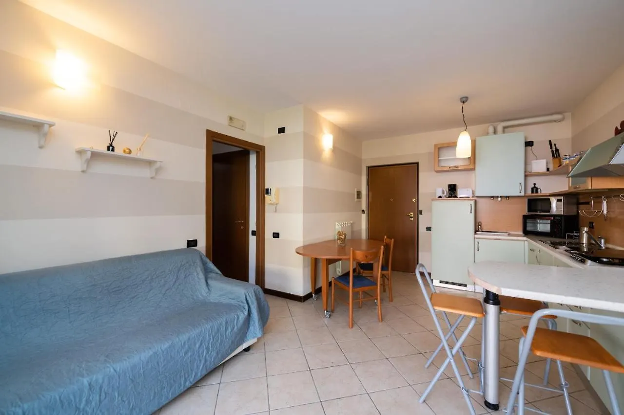 Appartamento I Due Giardini Montinelle Apartment
