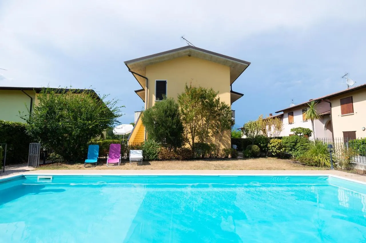 Appartamento I Due Giardini Montinelle Apartment